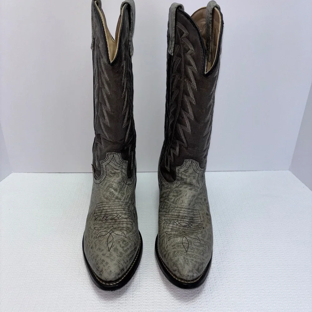 Women's Cowboy Western Boots Gray Patterned Leather Size 6 B - Picture 2 of 8